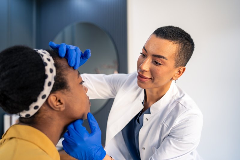 patient preparing to receive dermal fillers